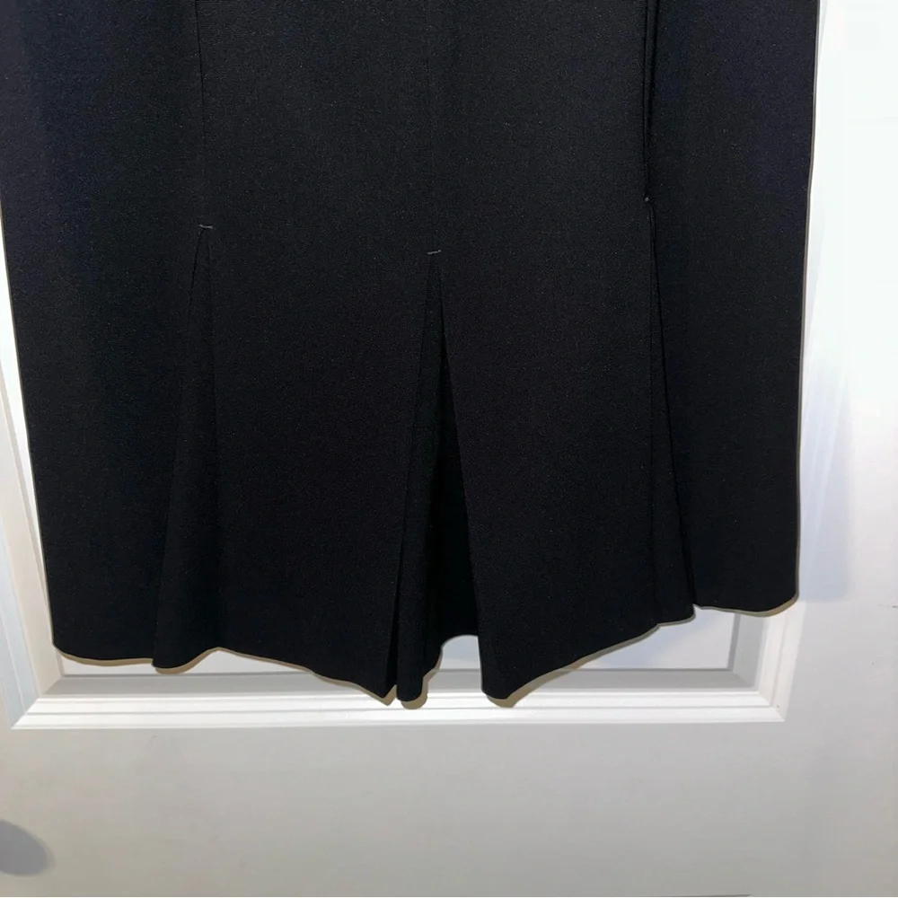 Ann Taylor‎ Size 0 Black Skirt